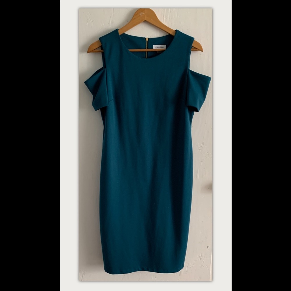 Calvin Klein Cold Shoulder Forest Green Dress 14